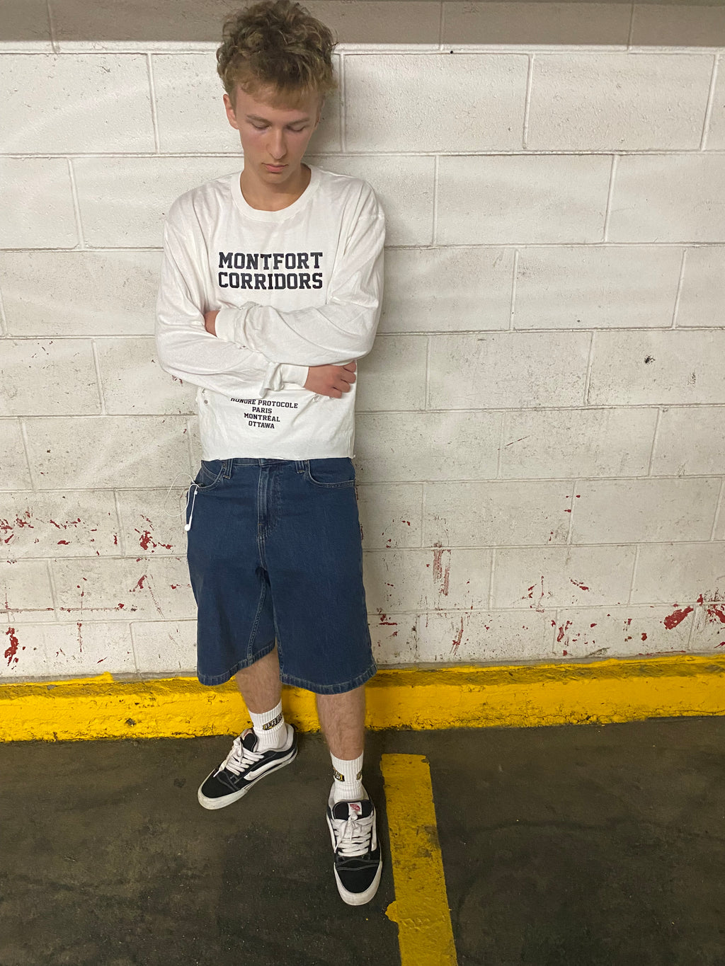 Maison protocole Paris Longsleeve tee Montfort Corridors