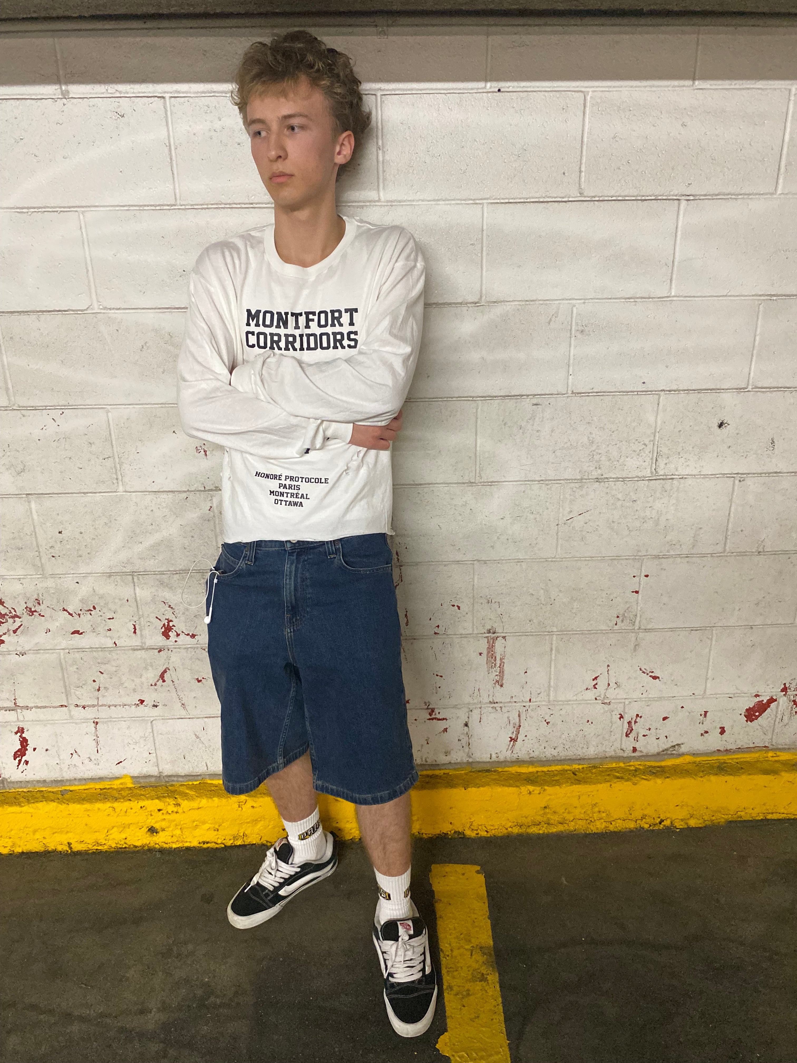 Maison protocole Paris Longsleeve tee Montfort Corridors